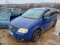 Dezmembrez vw touran 2004