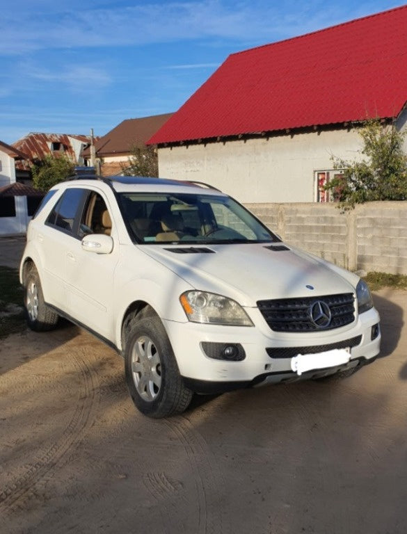 Dezmembrez w164 mercedes ML