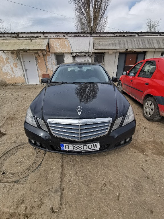 Dezmembrez w212 s212