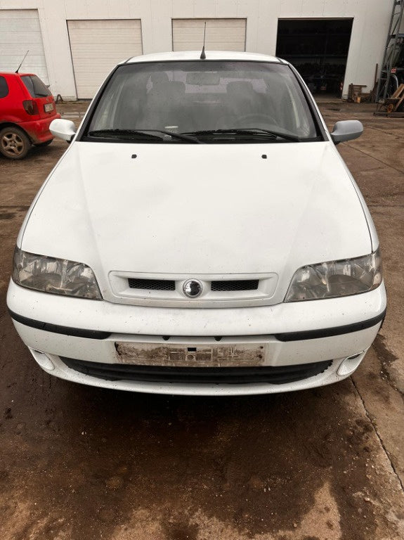 Fiat Albea din 2004, motor 1,2 benzina, tip 188A5000