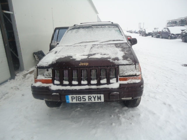 Jeep Grand Cherokee din 1995-1998, 4.0 b, 4×4