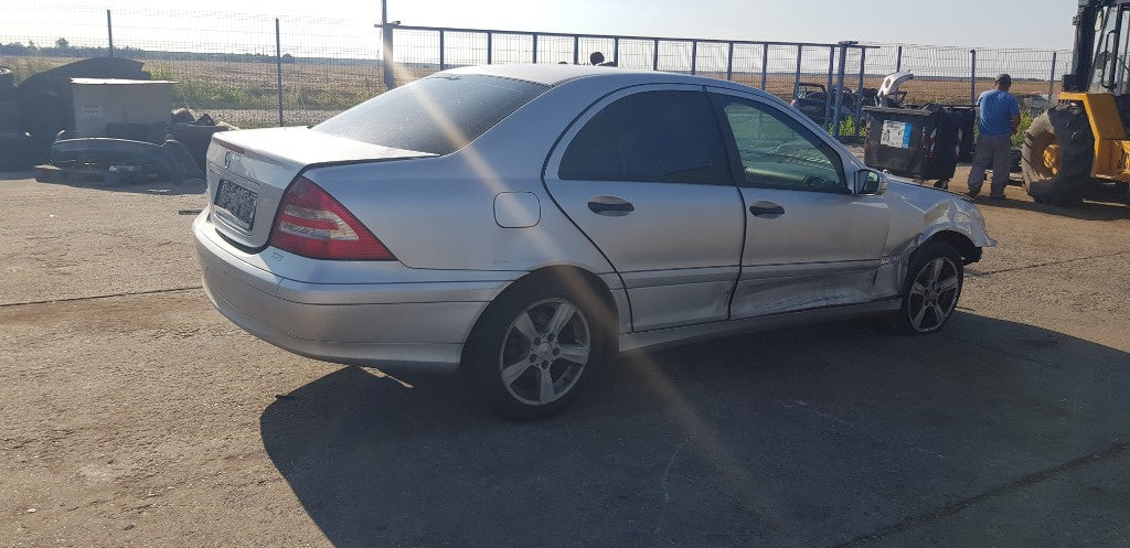 Mercedes C-Class (W203) C220 Cdi, An 2003, Tip 646.963