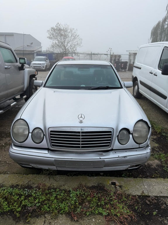 MERCEDES E Class w210 1999-2002 2.0 B tip 111.947,SEDAN