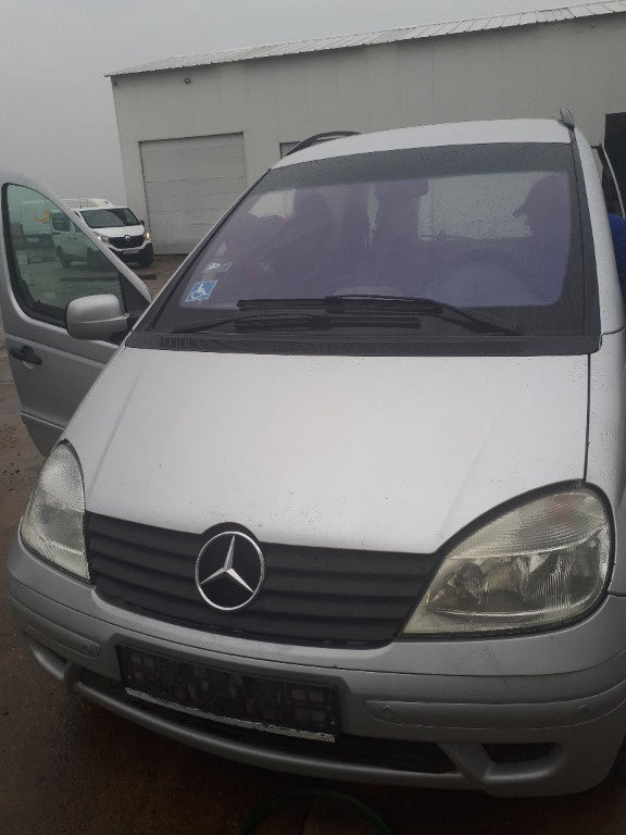 Mercedes Vaneo (414) din 2003 motor 1.9 benzina, tip 166.991