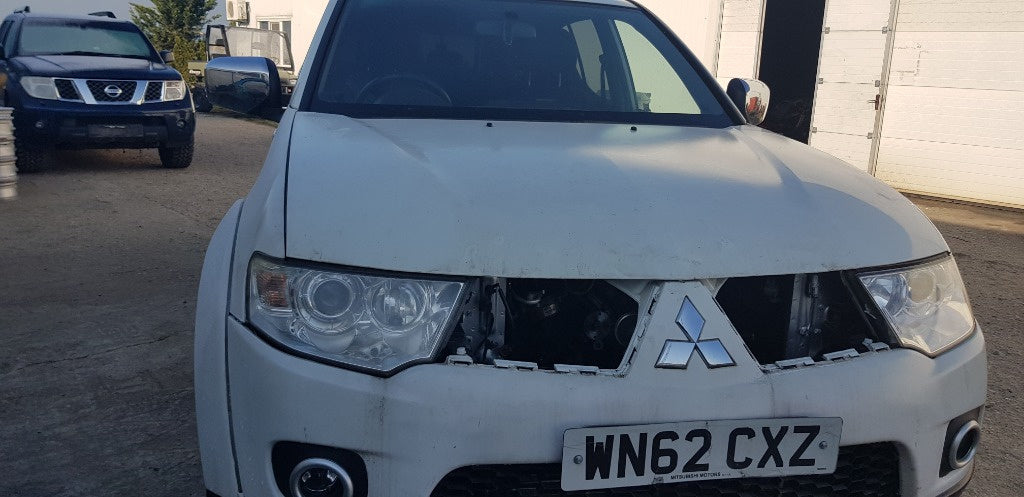 Mitsubishi L200 2.5 DI-D 4WD din 2012, tip 4D56