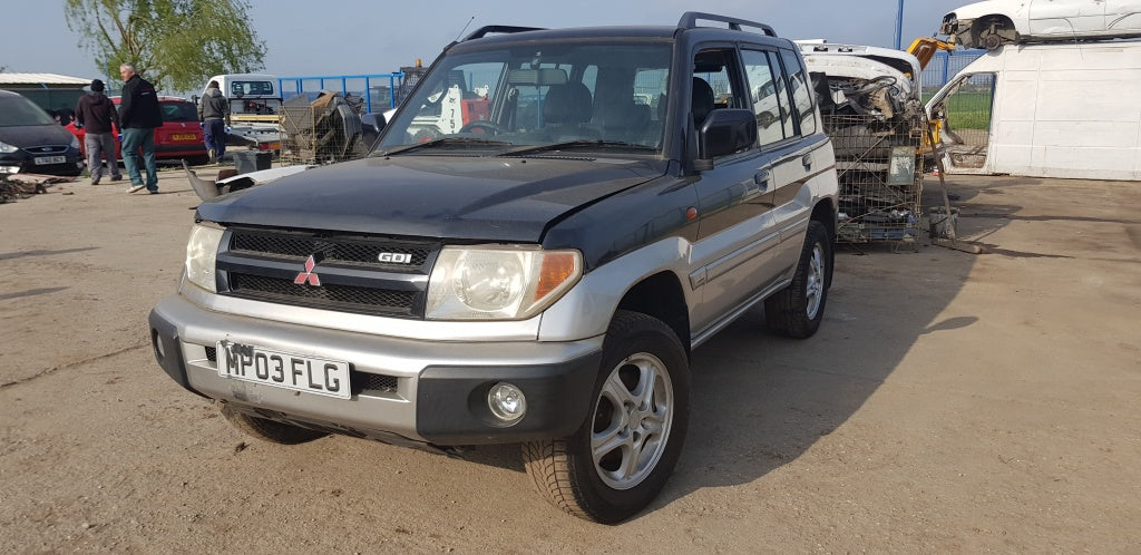 Mitsubishi Pajero Pinin din 2003, motor 2.0 GDI, tip 4G94