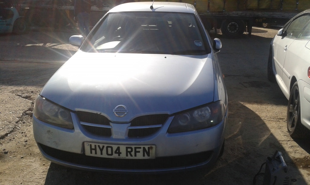 Nissan Almera .1998-2003 1,5i