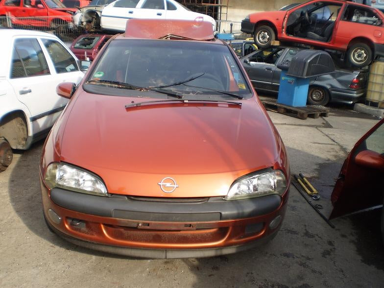 OPEL TIGRA .1996-2001 1,4 16v