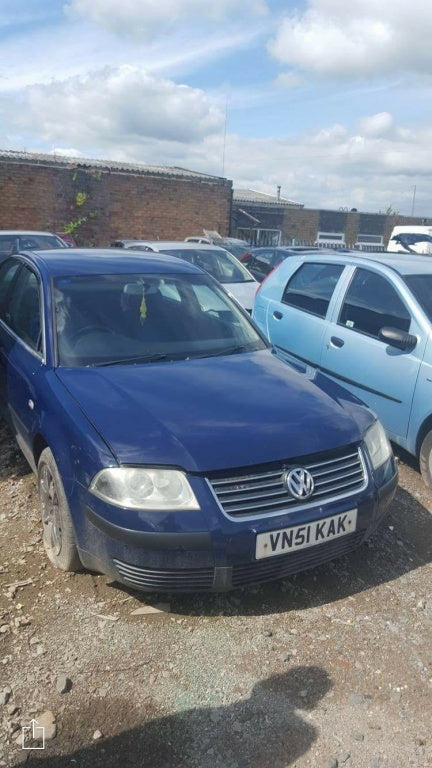 Passat an 2003 18benzina si 19 tdi