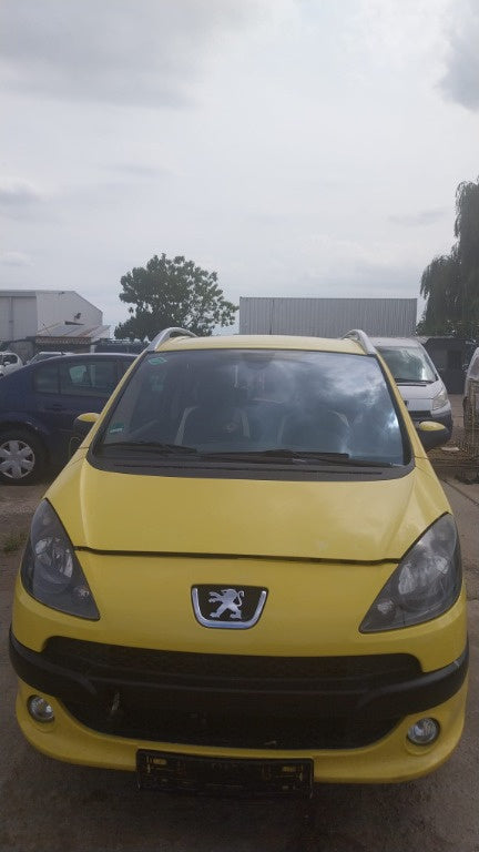 Peugeot 1007 din 2006 1,6 benzina tip NFU