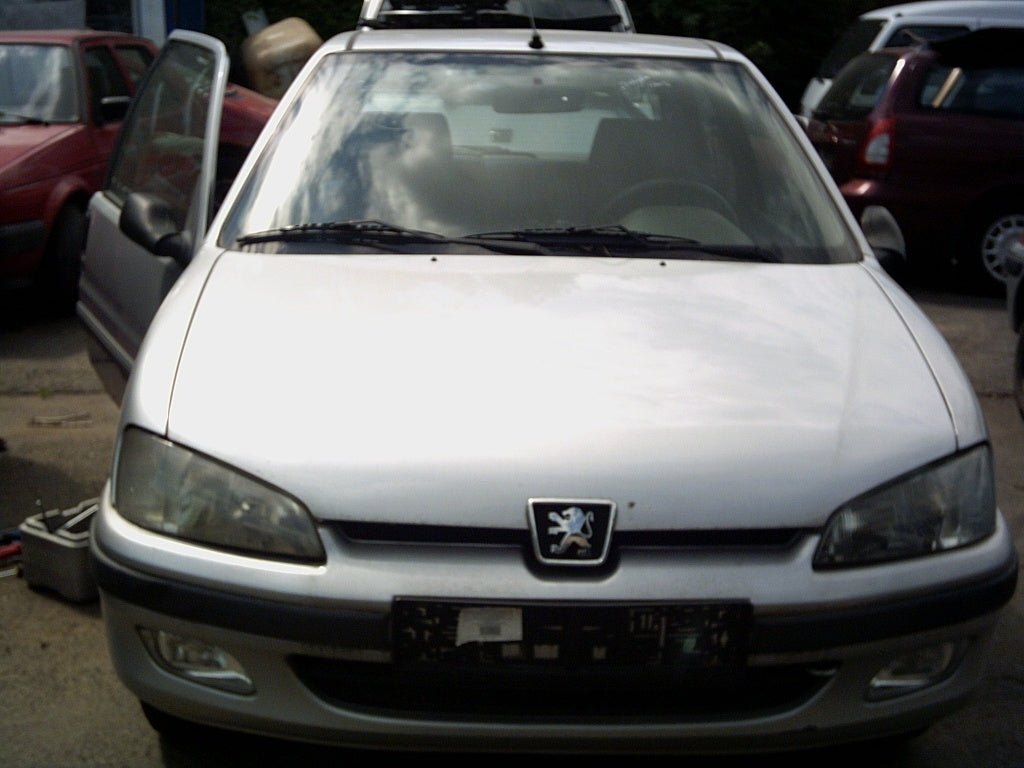 Peugeot 106 2000, 1.6 b