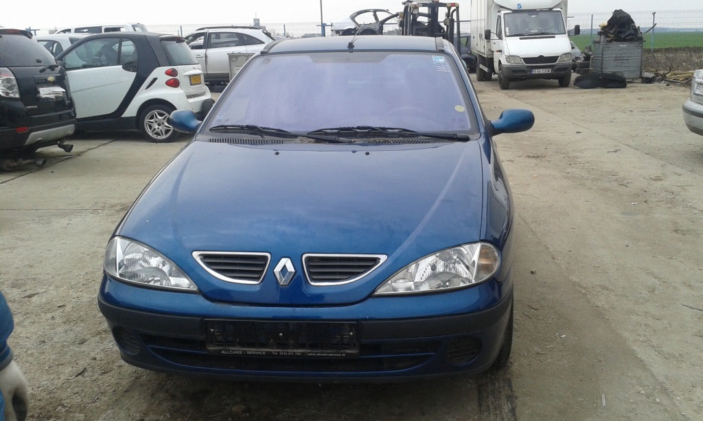 Renault Megane I din 1998-2002, 1.6 b