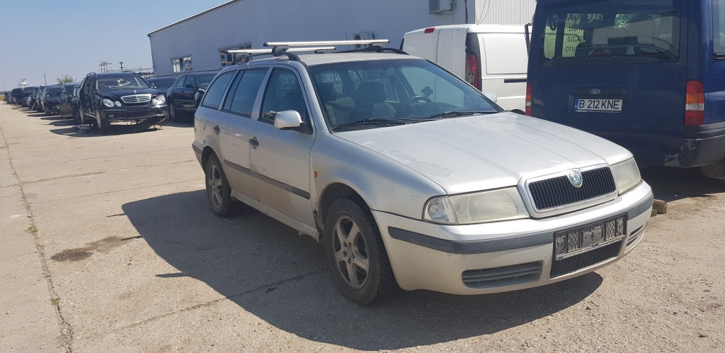 Skoda Octavia Break 4x4 din 2001, motor 1.9 tdi, tip AGR