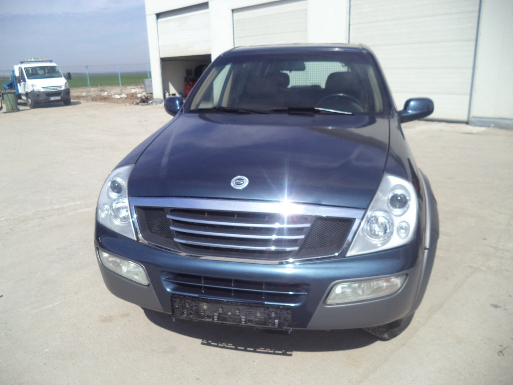 SsangYong Rexton din 2005-2007, 3.2 b