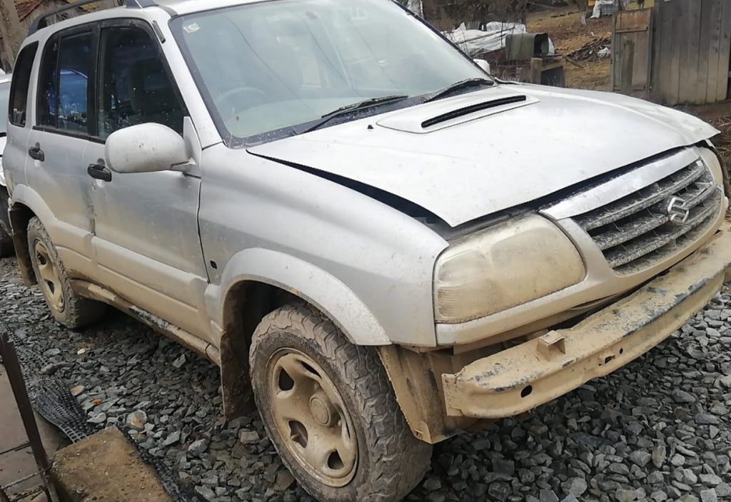 Suzuki Grand Vitara an fab 2001 motor 2.0 d Peugeot cod motor RHZ - se dezmembrez