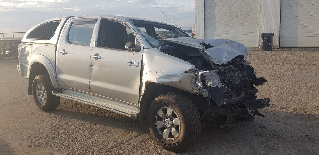 Toyota Hilux III pick-up din 2008, motor 3.0 diesel 4wd, tip 1KD-FTV