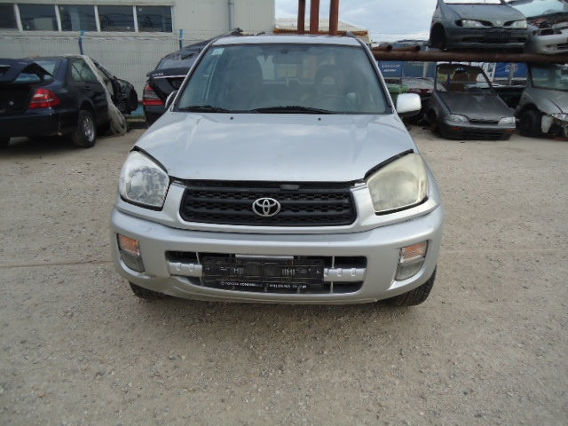 Toyota Rav 4 din 2000-2004, 2.0 b