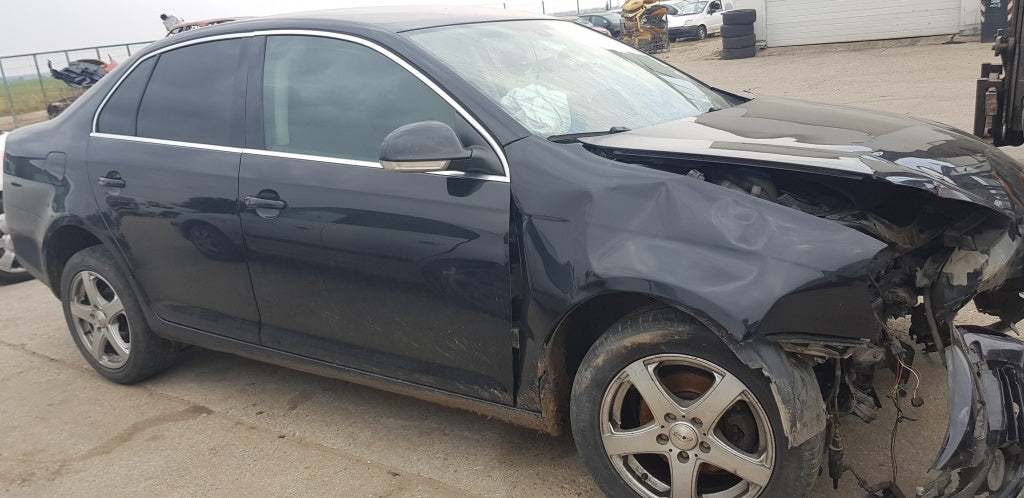 Vw Jetta din 2006,motor 1.9 tdi, tip BKC