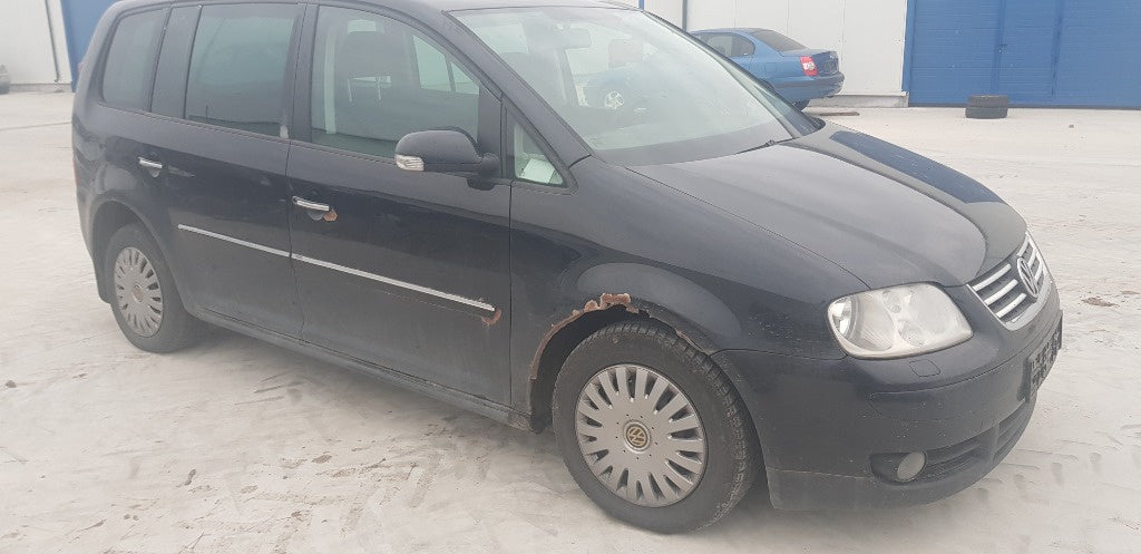 Vw Touran din 2005, motor 2.0 tdi, tip BKD